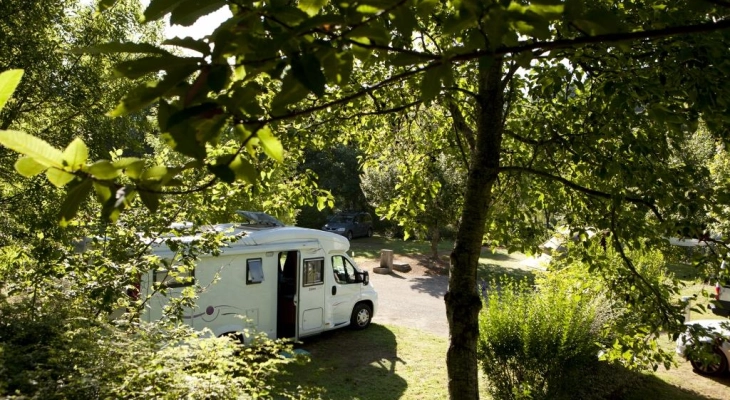 Wohnmobil-Stellplatz, Campingplatz Matour