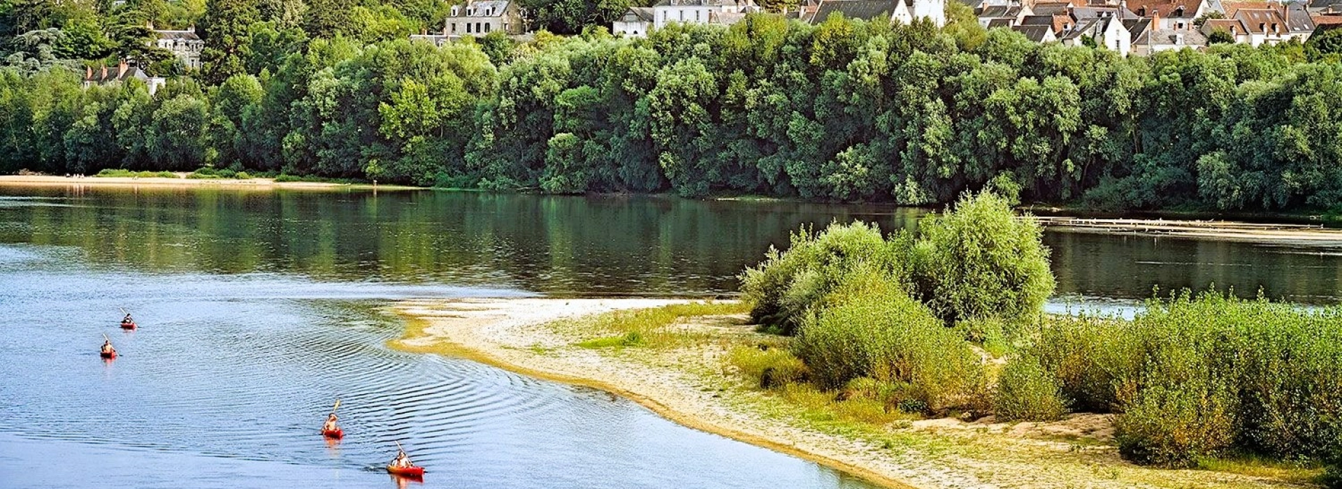 La Loire  offre aussi la possibilité de pratiquer de nombreuses activités nautiques